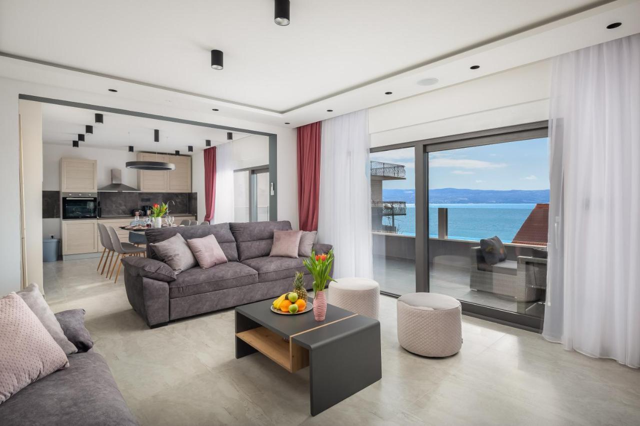 Luxury Apartment Lorena - Private Heated Pool - Jesenice  Εξωτερικό φωτογραφία