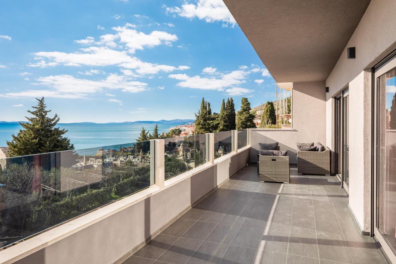 Luxury Apartment Lorena - Private Heated Pool - Jesenice  Εξωτερικό φωτογραφία